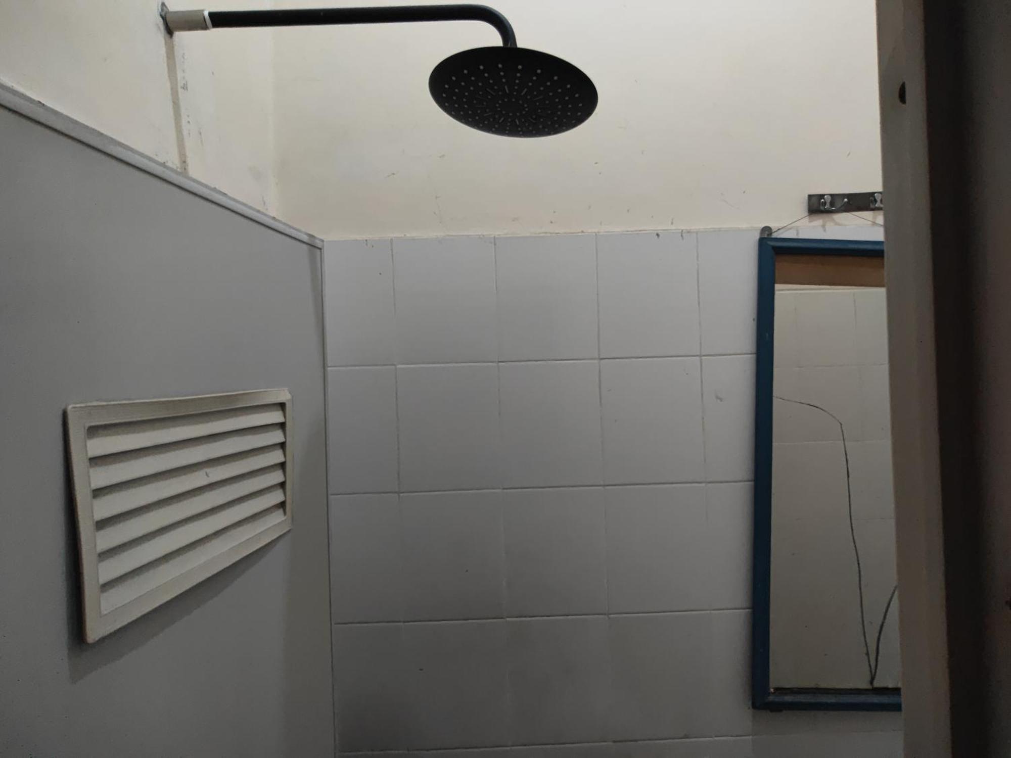 Tirto 27 Homestay Jogjakarta Buitenkant foto