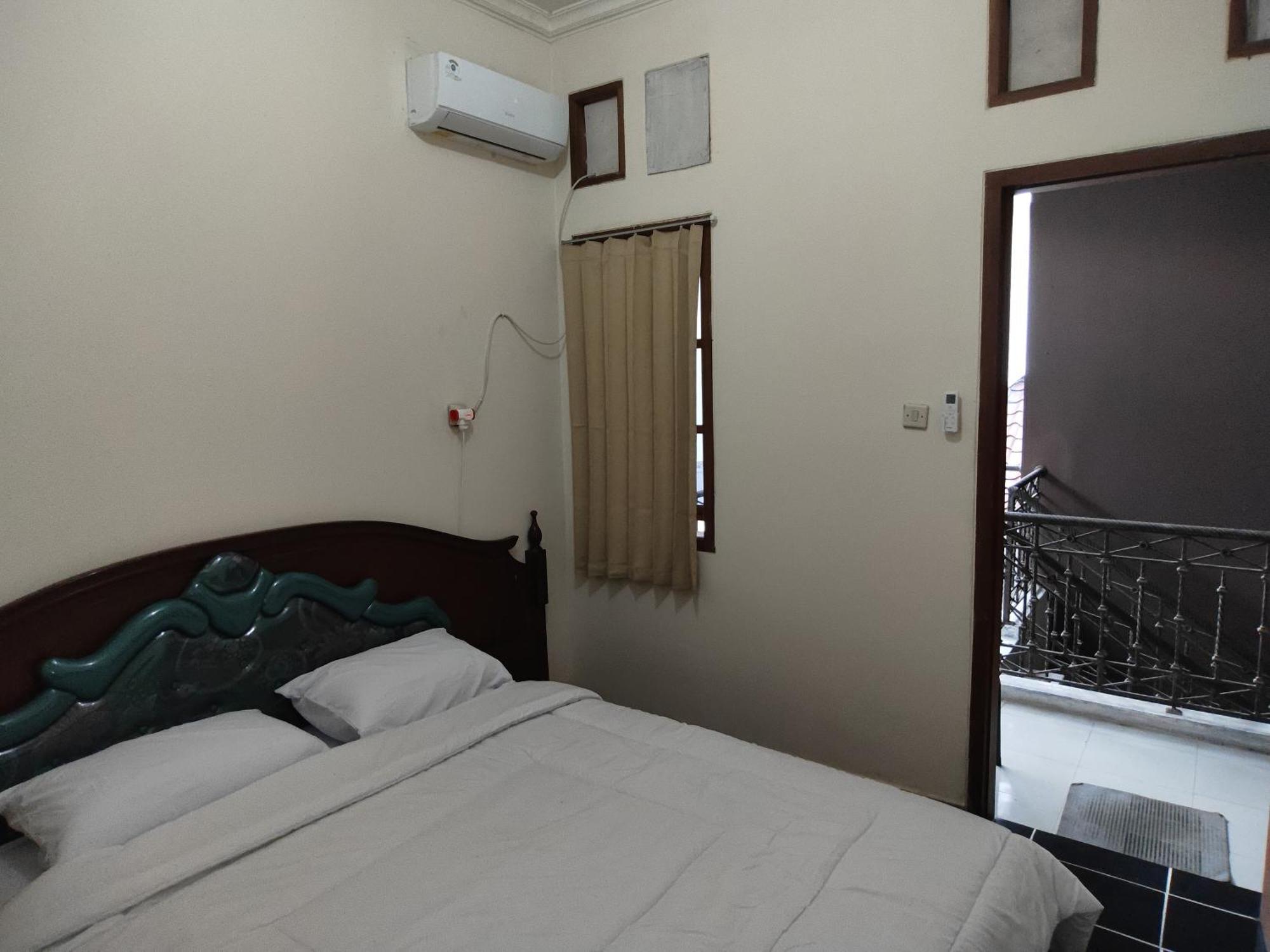 Tirto 27 Homestay Jogjakarta Kamer foto