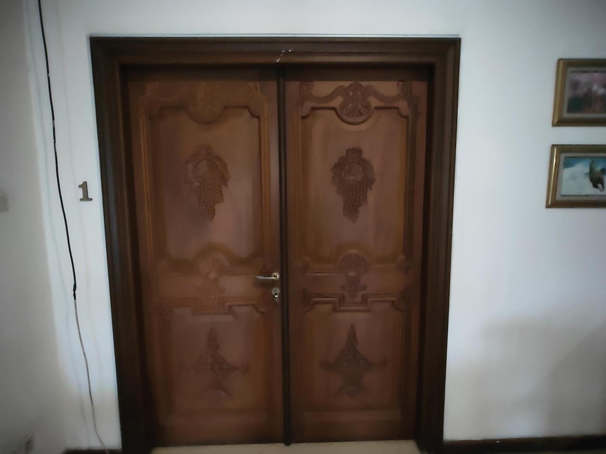 Tirto 27 Homestay Jogjakarta Buitenkant foto